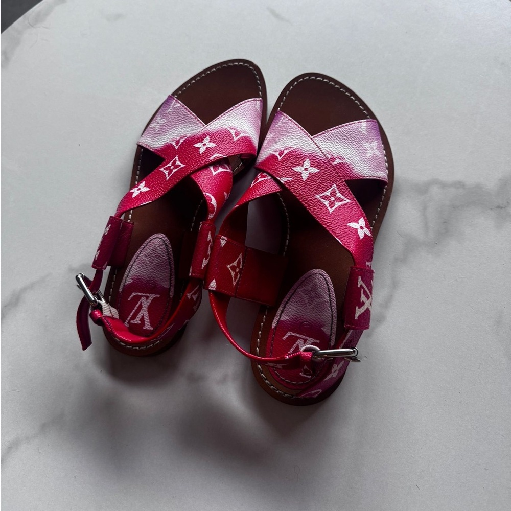Louis Vuitton Escale sandals